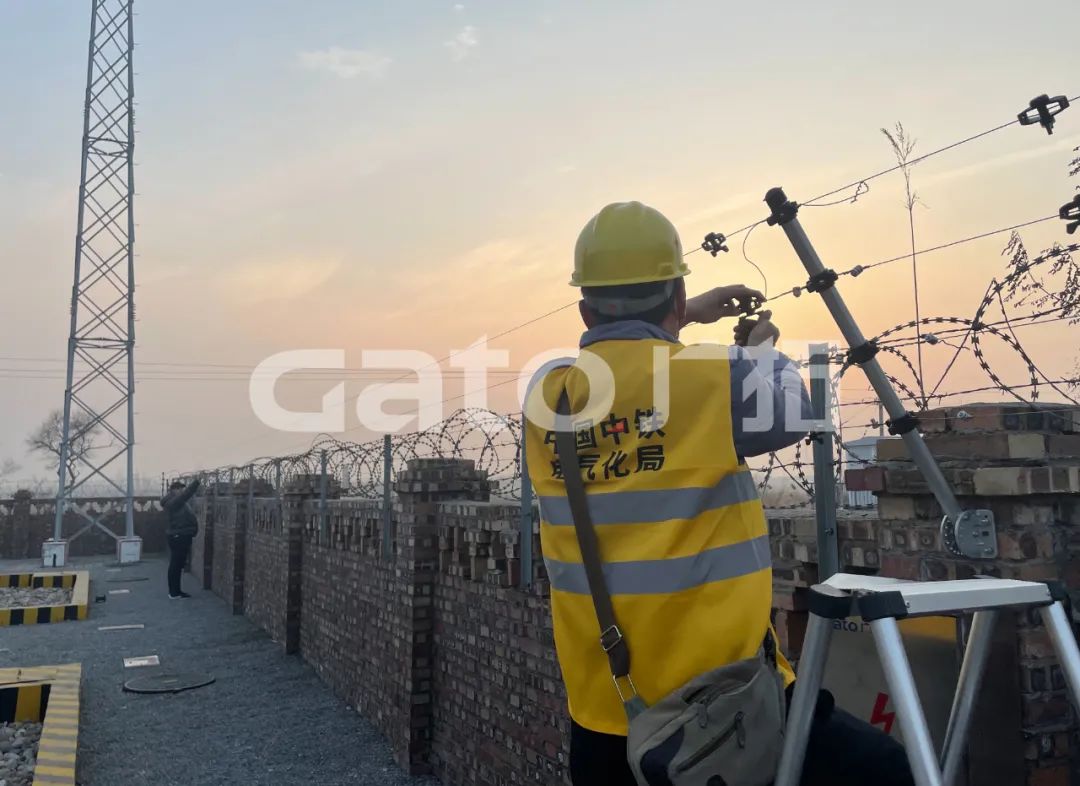 河北鐵路50多個(gè)變電站解鎖多種安裝方式！(圖3)